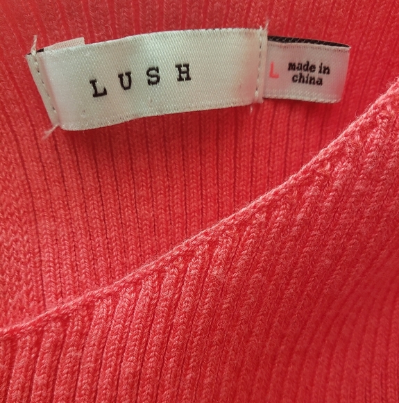 Lush Coral Knit Blouse with Ruffle Hem-L - Picture 4 of 6